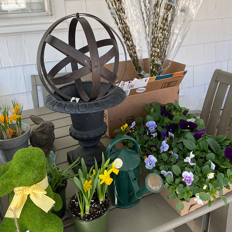 Gardening materials and decorations
